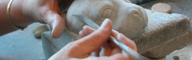 Lund Hotel - Native Art Gallery - Sunshine Coast BC